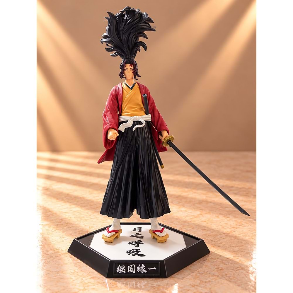 Demon Slayer Yoriichi Tsugikuni Kılıçlı Anime Figürü 31 Cm Alk6588