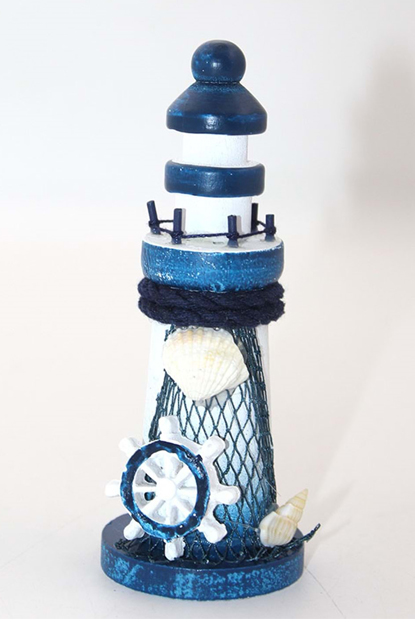 Marin ve gemi/yelken modelleri, dekoratif ve hediyelik ürün arayan mağazalar için ideal seçimdir. Keskin Hediyelik olarak ürünleri toptan alım avantajı ile sunuyor ve vitrinlerinizi deniz temalı koleksiyonlarla güçlendirmenize yardımcı oluyoruz.