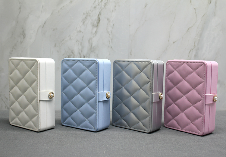 Deri Kaplamalı Makyaj Ve Takı Kutusu Alk3612