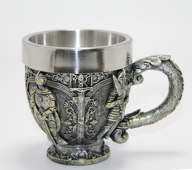 Şövalye Kabartmalı 3D Paslanmaz Çelik Kupa Bardak Alk4477