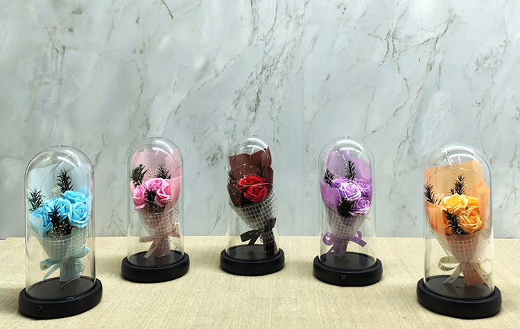 Işıklı Müzikli Fanus içinde Gül Buketi  Alk5003