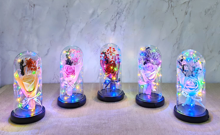 Işıklı  Müzkli Dekoratif Cam Fanus İçinde Gül Alk5005