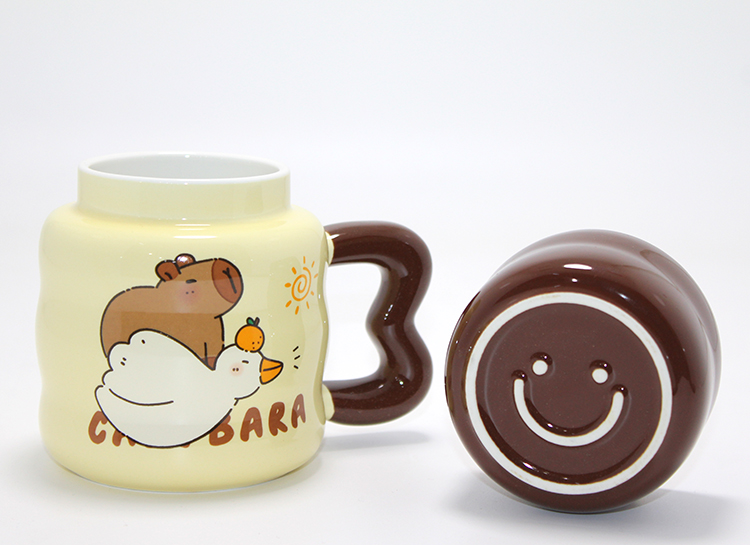 Kapibara Capybara Tasarımlı Isı Muhafazalı Kapaklı Porselen Bardak Bardak Alk5043